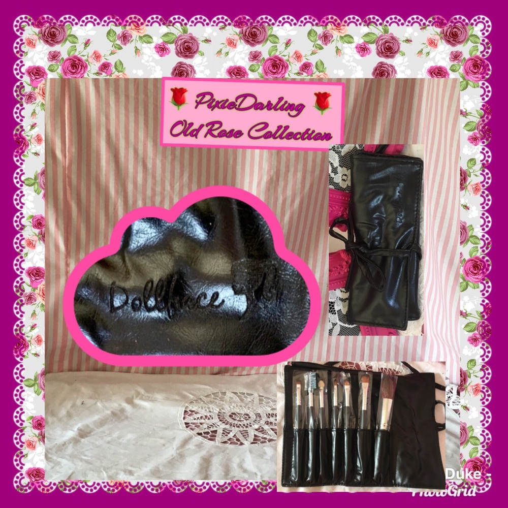 🎄7 PC brush set in rolling leatherette case